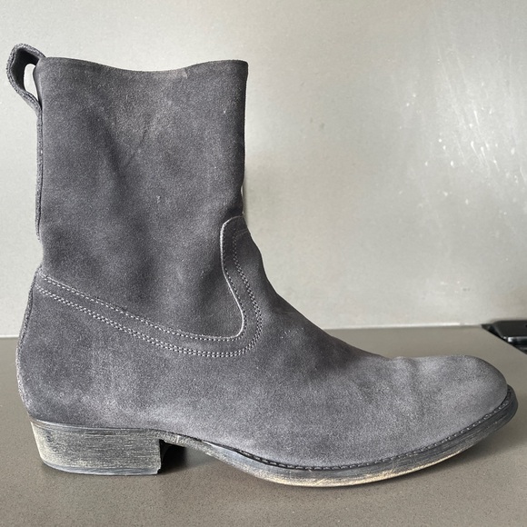 Jimmy Choo for H&M suede boots - Picture 4 of 7